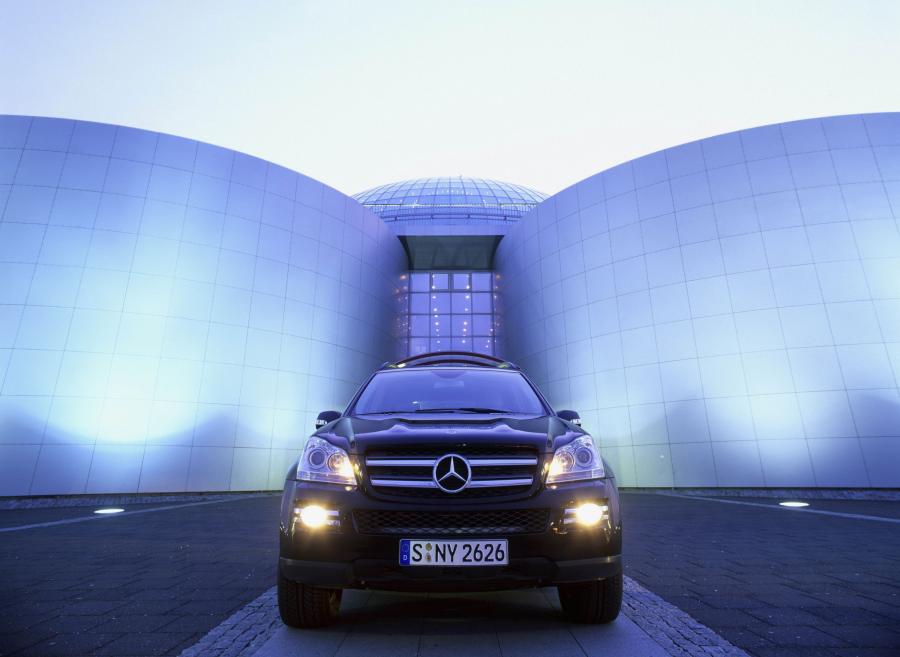  Mercedes-Benz GL-Class 2007 года  (фото 101 из 247)